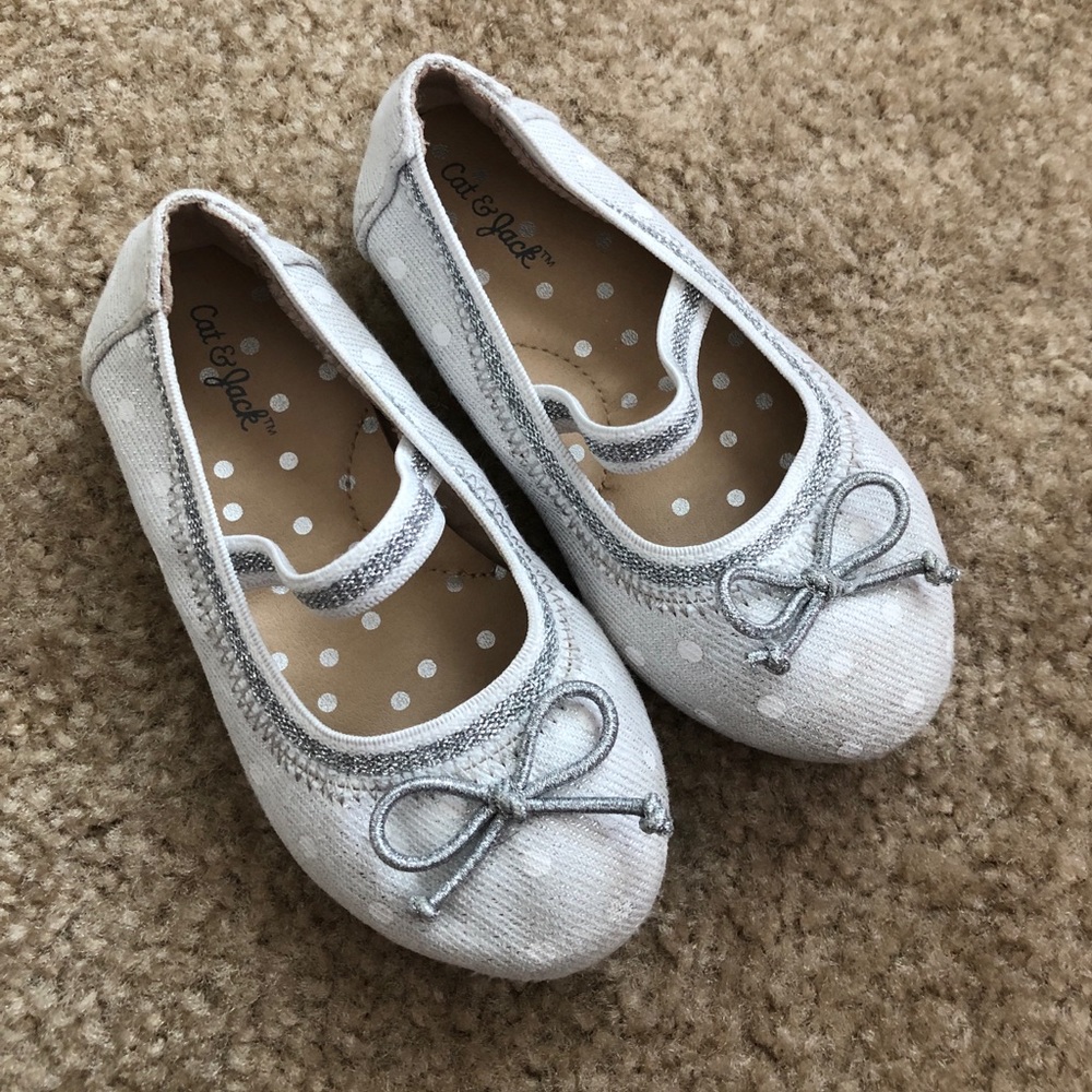 Cat & Jack Ballet Flats Size 7